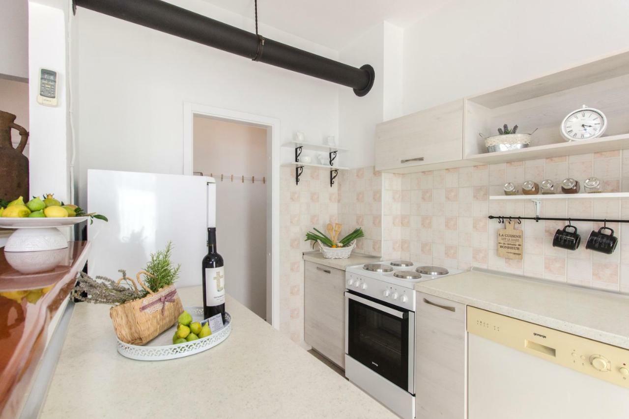 Apartment Pianino Бродариця Екстер'єр фото