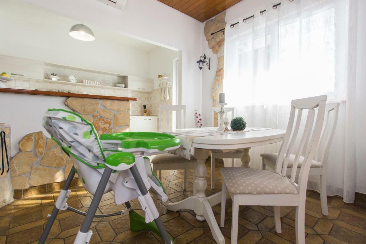 Apartment Pianino Бродариця Екстер'єр фото