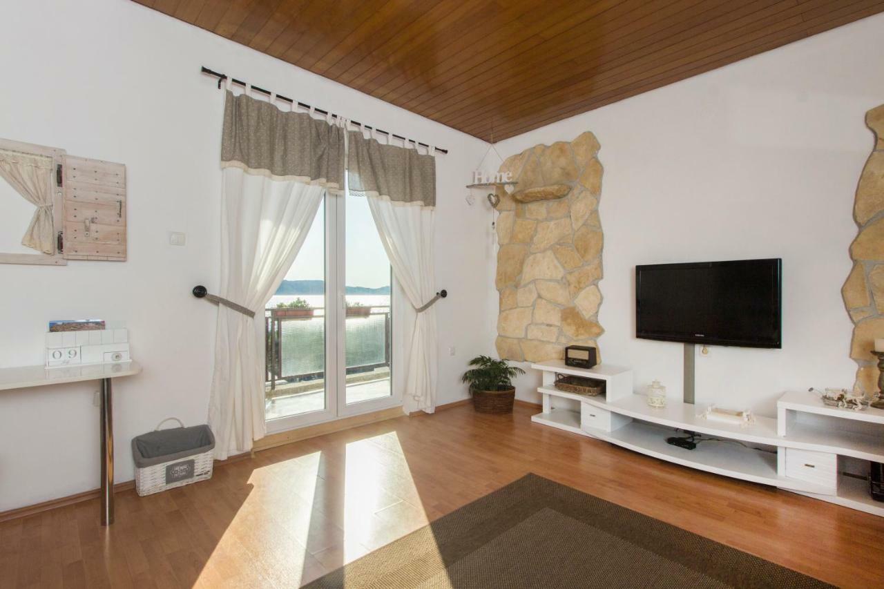 Apartment Pianino Бродариця Екстер'єр фото